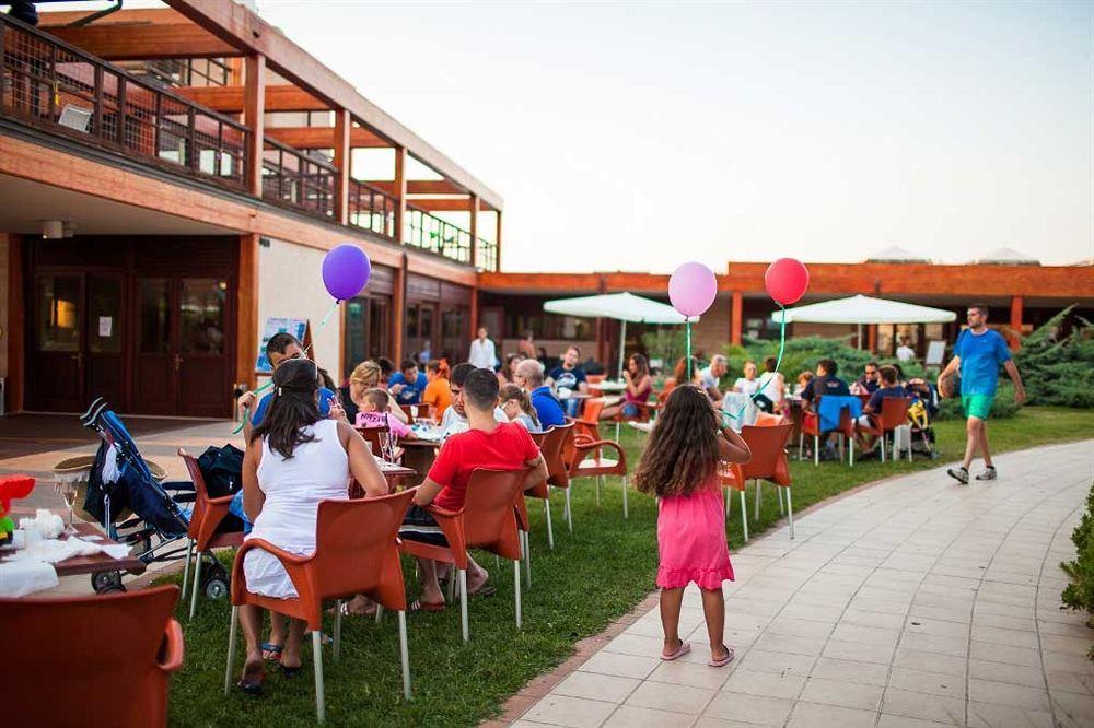 Ethra Reserve Valentino Castellaneta Marina Exterior photo